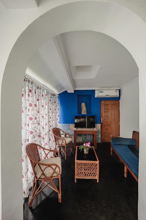Ocean Suite Goa ドナ・ポーラ エクステリア 写真